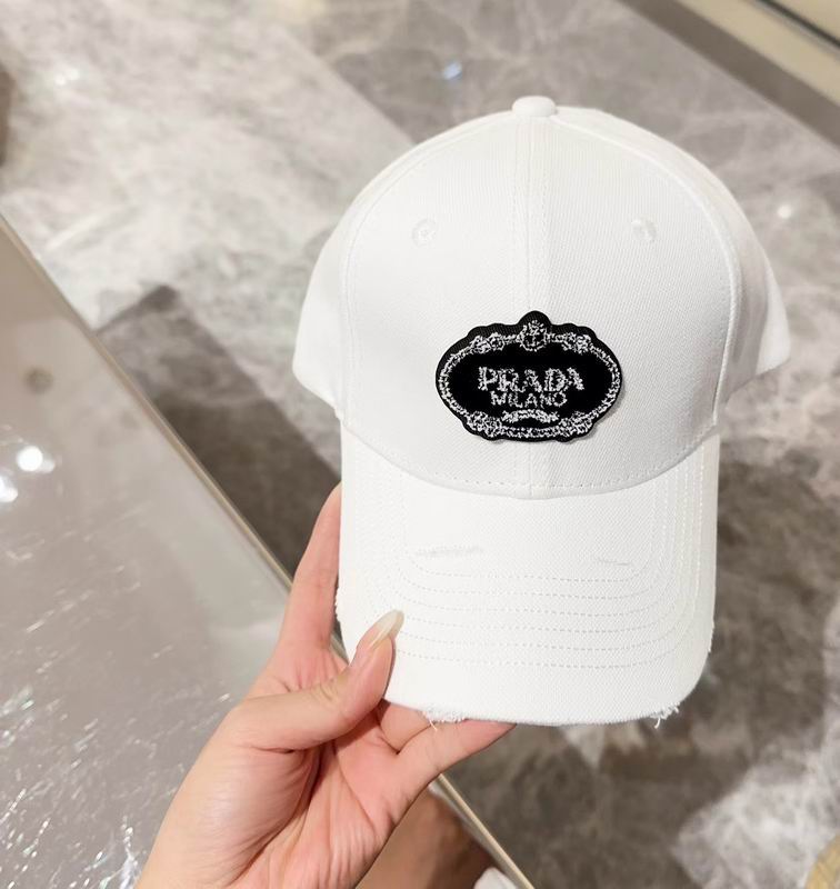 Prada cap (108)